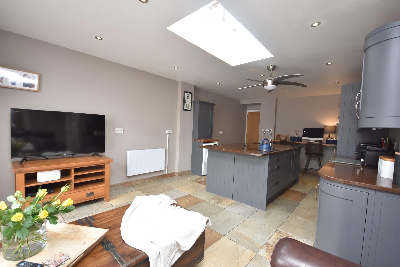 1 Chapel Terrace, Twyn-Yr-Odyn, CF5 6BJ